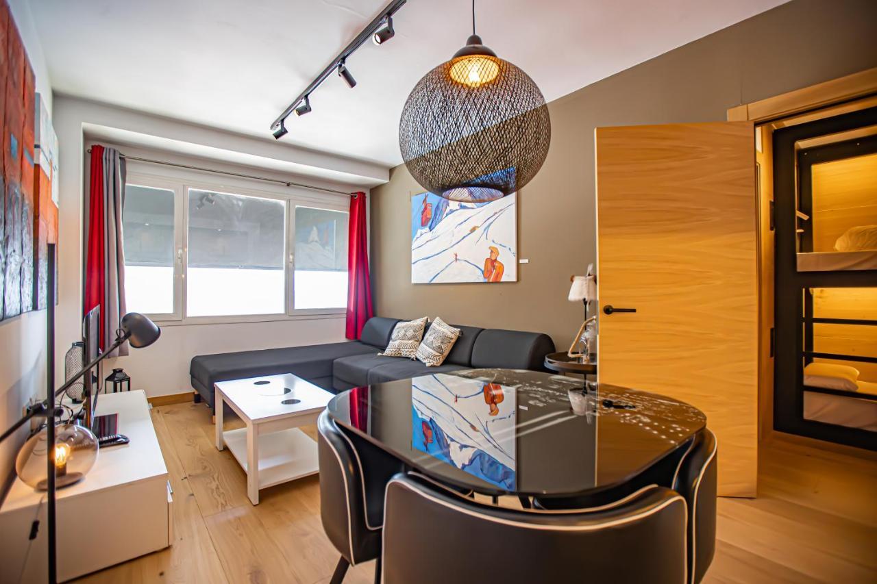 Holidays, Edificio Serraneu, Sierra Nevada 4 Personas Y Parking מראה חיצוני תמונה
