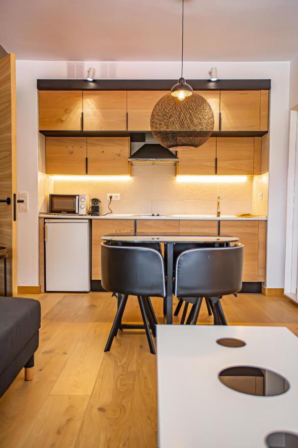 Holidays, Edificio Serraneu, Sierra Nevada 4 Personas Y Parking מראה חיצוני תמונה