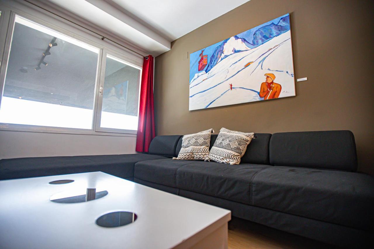 Holidays, Edificio Serraneu, Sierra Nevada 4 Personas Y Parking מראה חיצוני תמונה