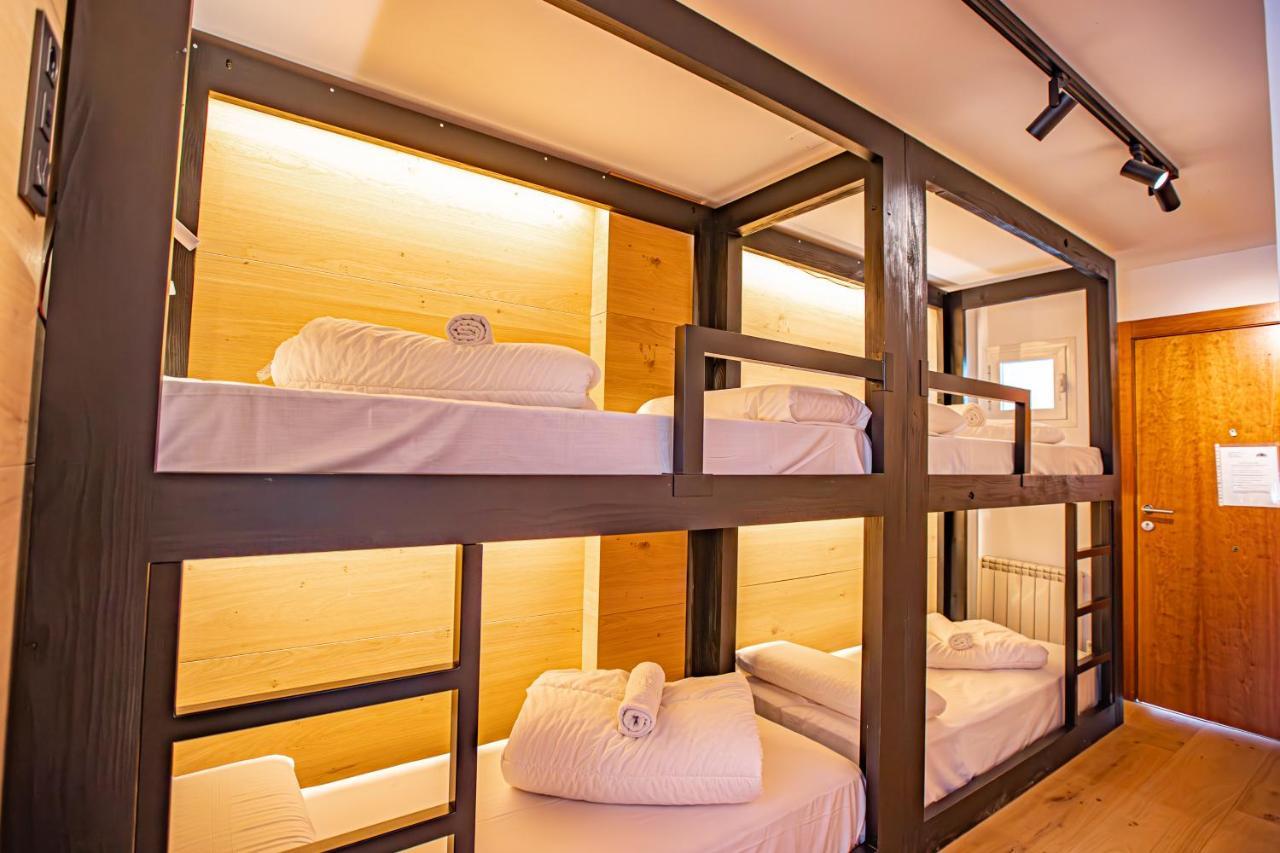 Holidays, Edificio Serraneu, Sierra Nevada 4 Personas Y Parking מראה חיצוני תמונה